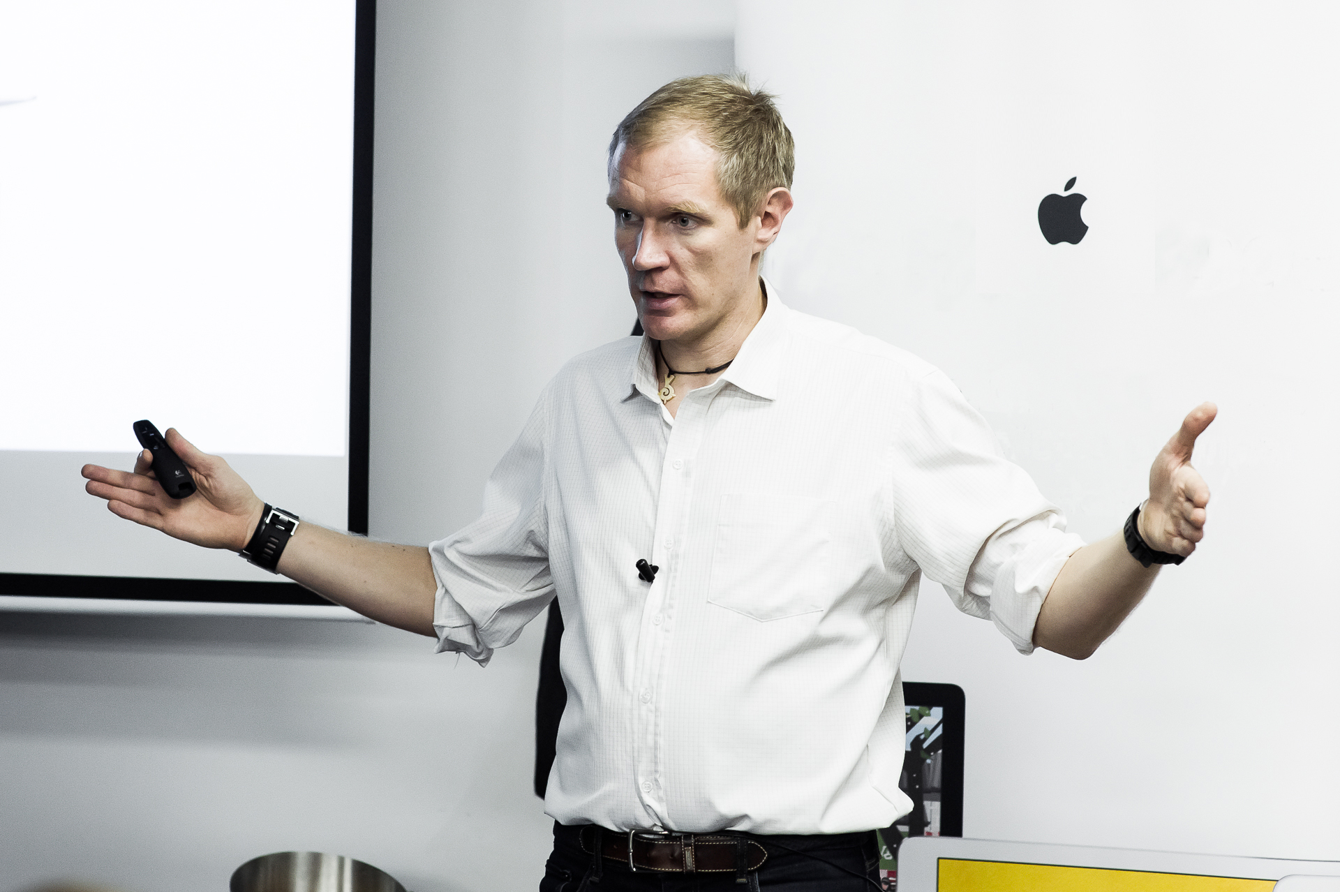 Leonid Bugaev leading a big deals training session
