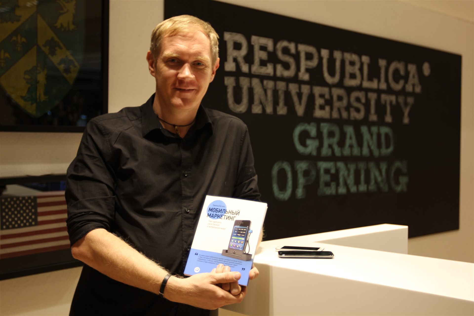 Leonid Bugaev signing his book